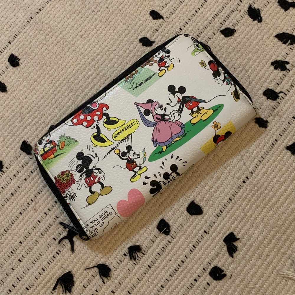 Disney | wallet